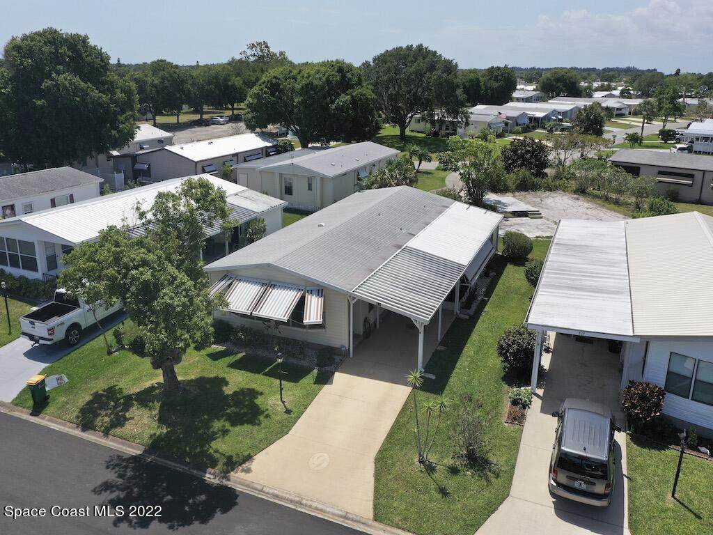 807 Bougainvillea Circle - Photo 1