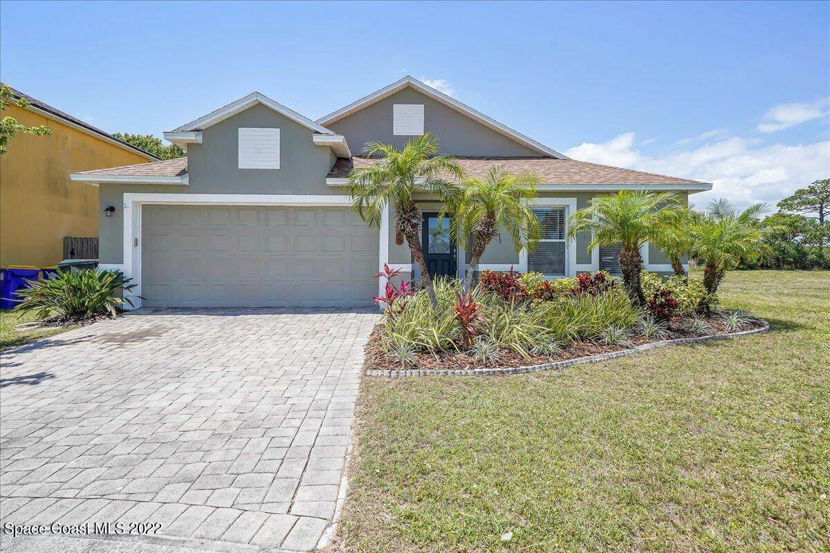 385 Melton Court - Photo 1