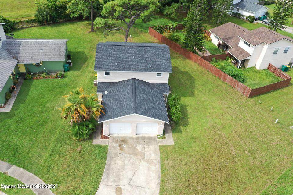 1413 Croftwood Drive - Photo 1