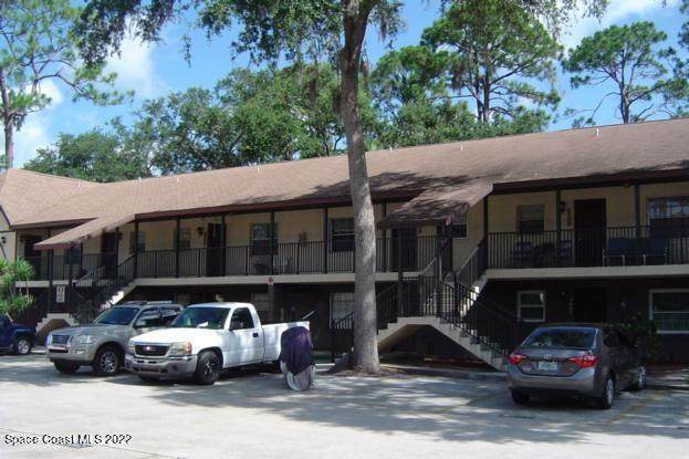 3061 Sir Hamilton Circle - Photo 1