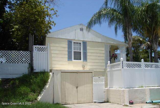 2949 Pospisil Avenue - Photo 1