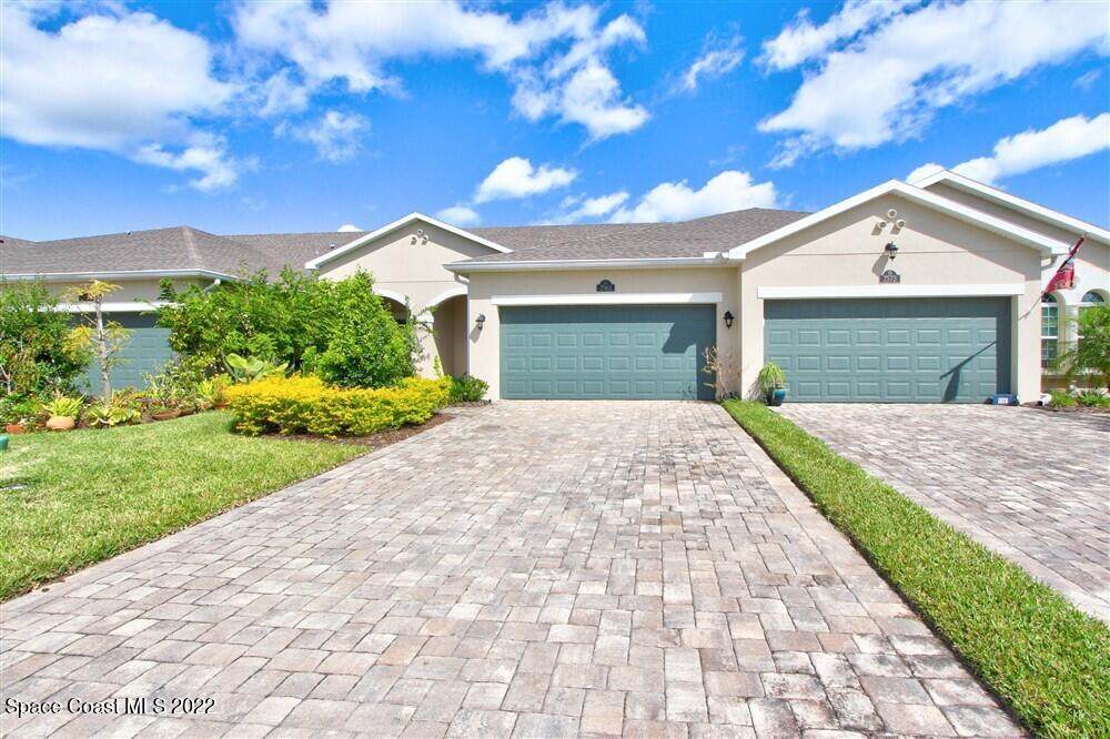 7563 Loren Cove Drive - Photo 1