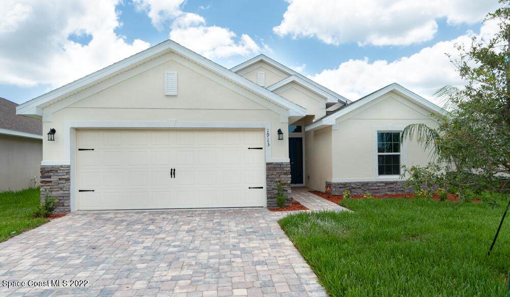 1833 Middlebury Drive - Photo 1