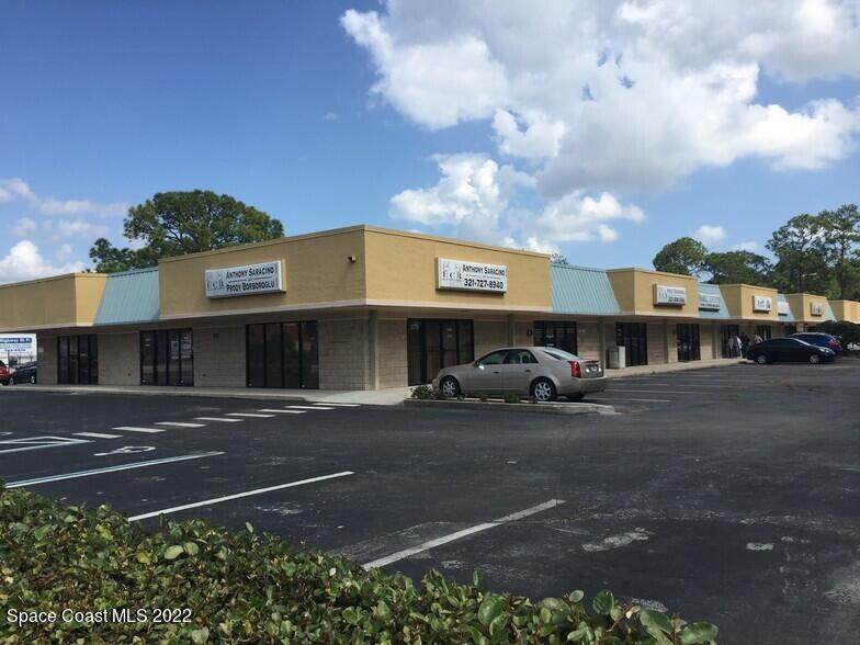 575 Wickham Road - Photo 1