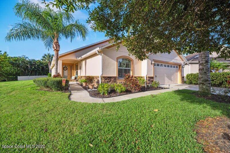 692 Hollow Glen Drive - Photo 1