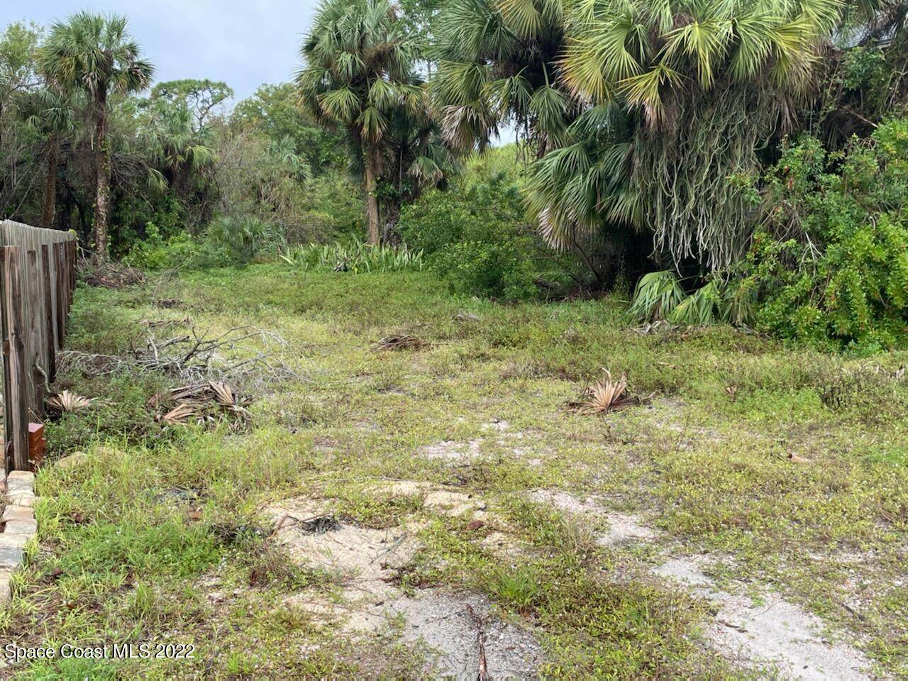 1814 Pine Street - Photo 1