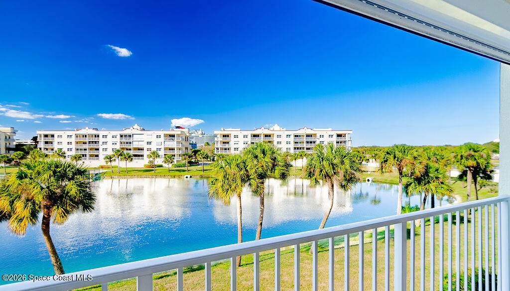 https://bt-photos.global.ssl.fastly.net/spacecoast/orig_boomver_2_1070065-2.jpg