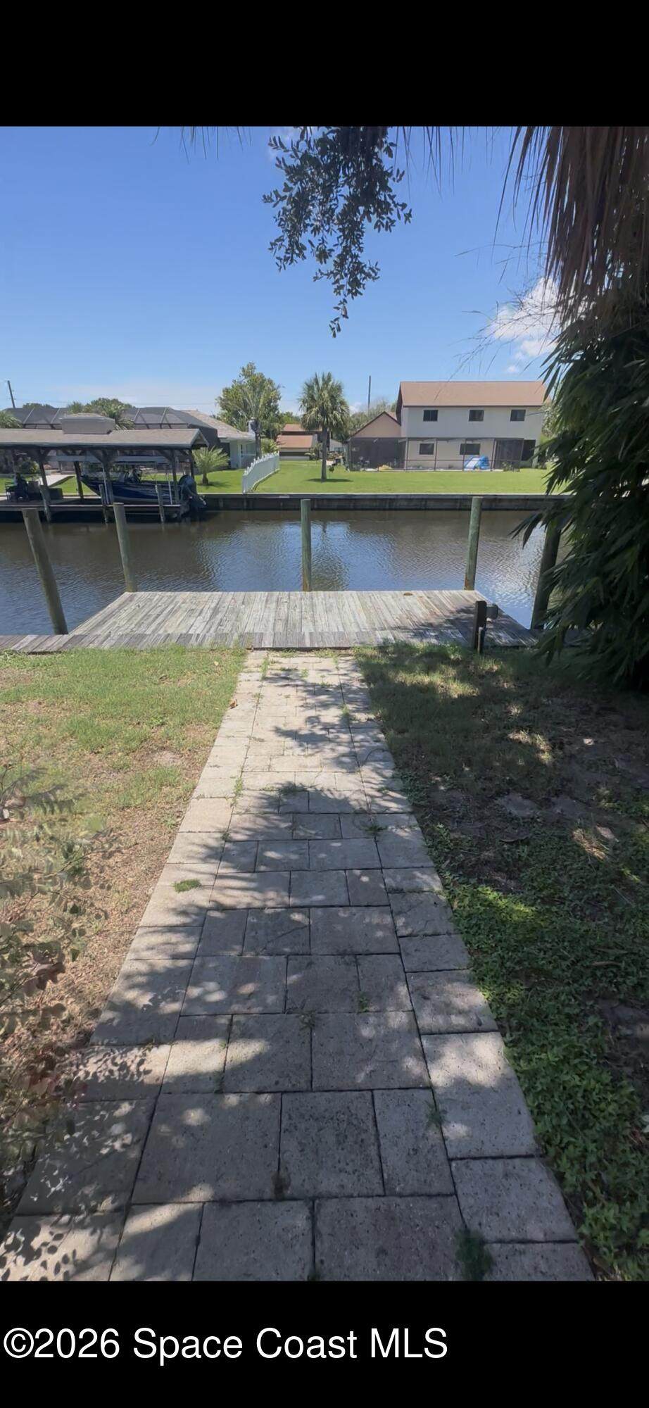 https://bt-photos.global.ssl.fastly.net/spacecoast/orig_boomver_2_1080974-2.jpg