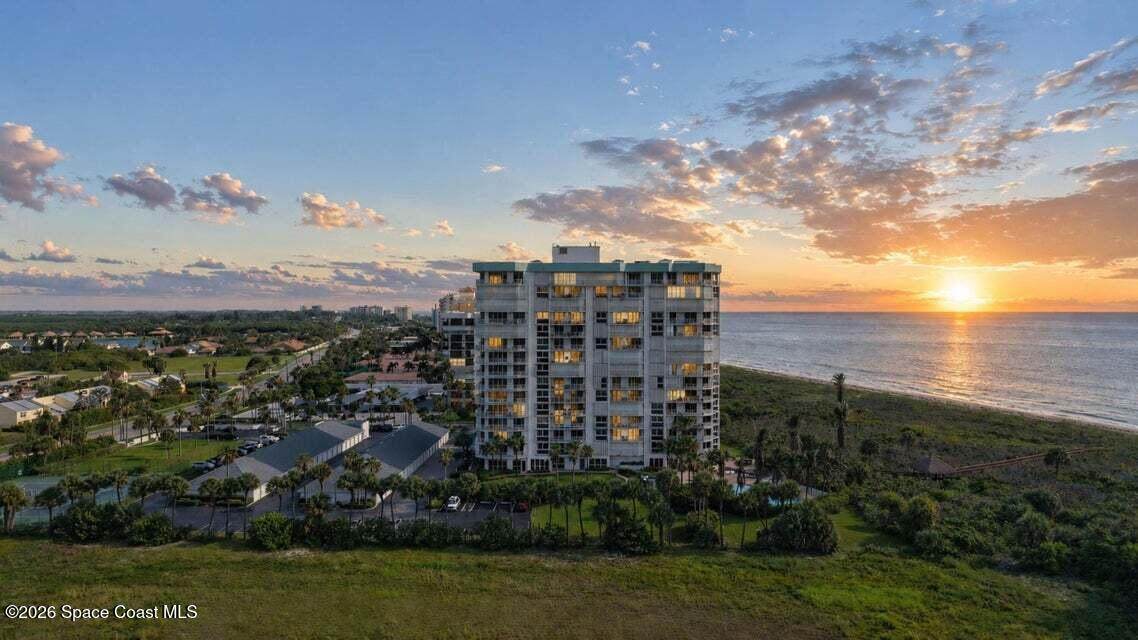 https://bt-photos.global.ssl.fastly.net/spacecoast/orig_boomver_2_1081205-2.jpg