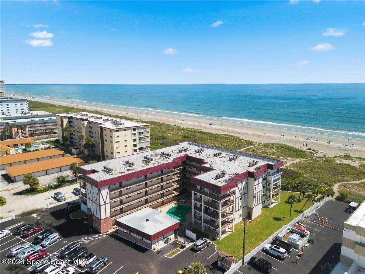 https://bt-photos.global.ssl.fastly.net/spacecoast/orig_boomver_2_1087097-2.jpg