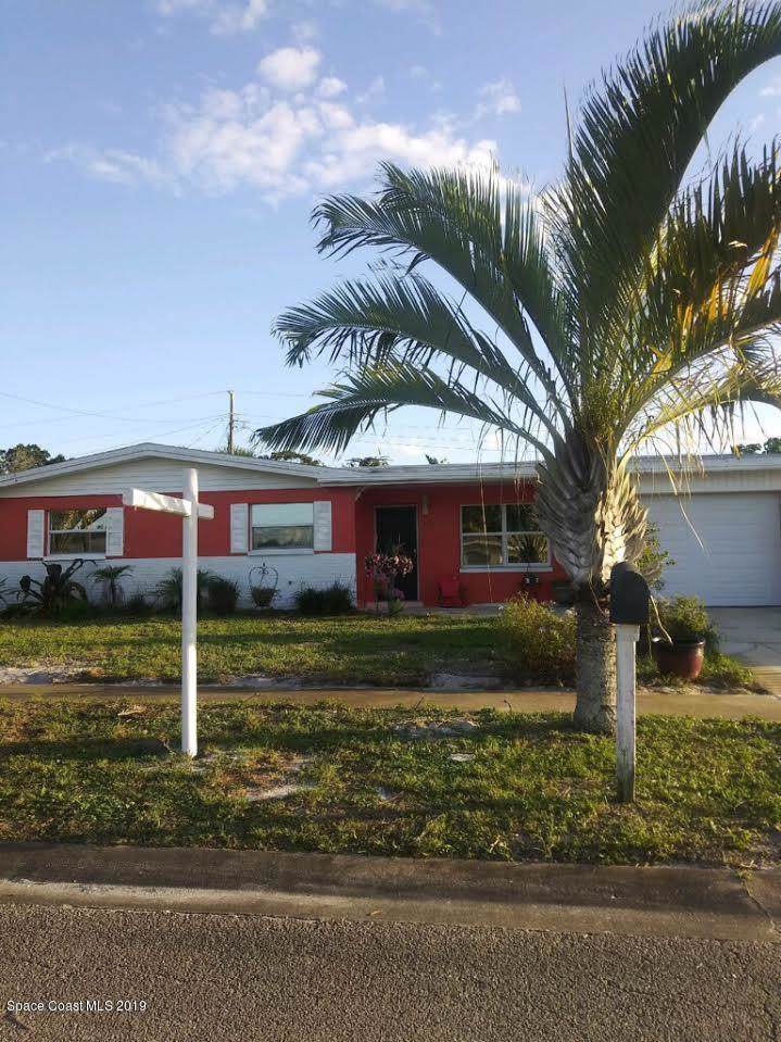 1651 Muldrew Avenue - Photo 1