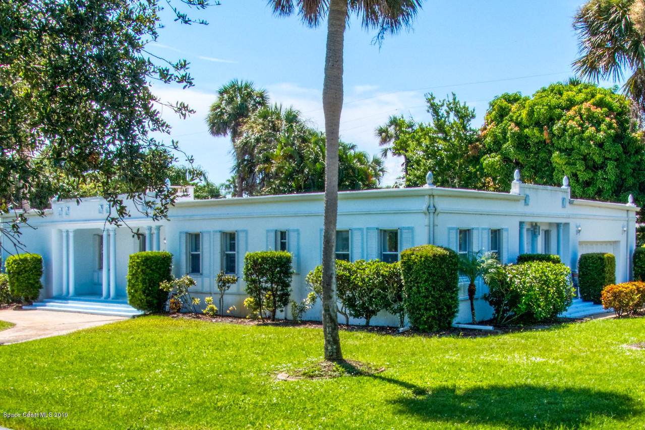 599 Seabreeze Drive - Photo 1