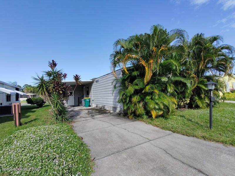 4415 Twin Lakes Drive - Photo 1