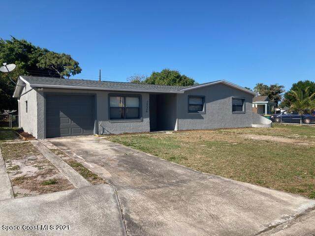 2526 Locksley Road - Photo 1
