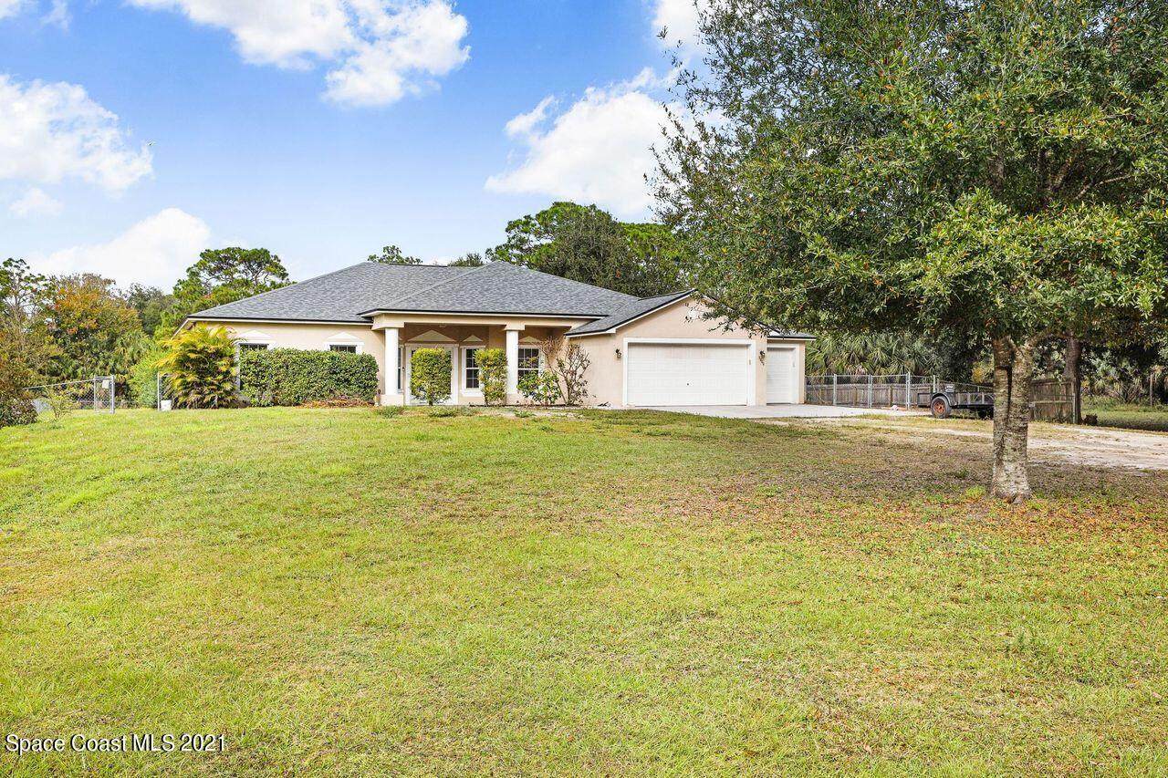 5000 Banana Avenue - Photo 1