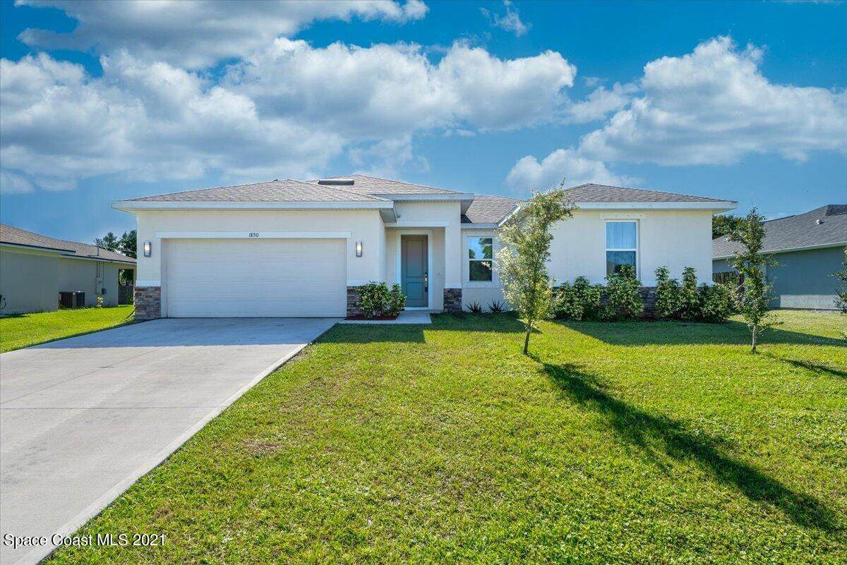 1850 Dalroy Street - Photo 1