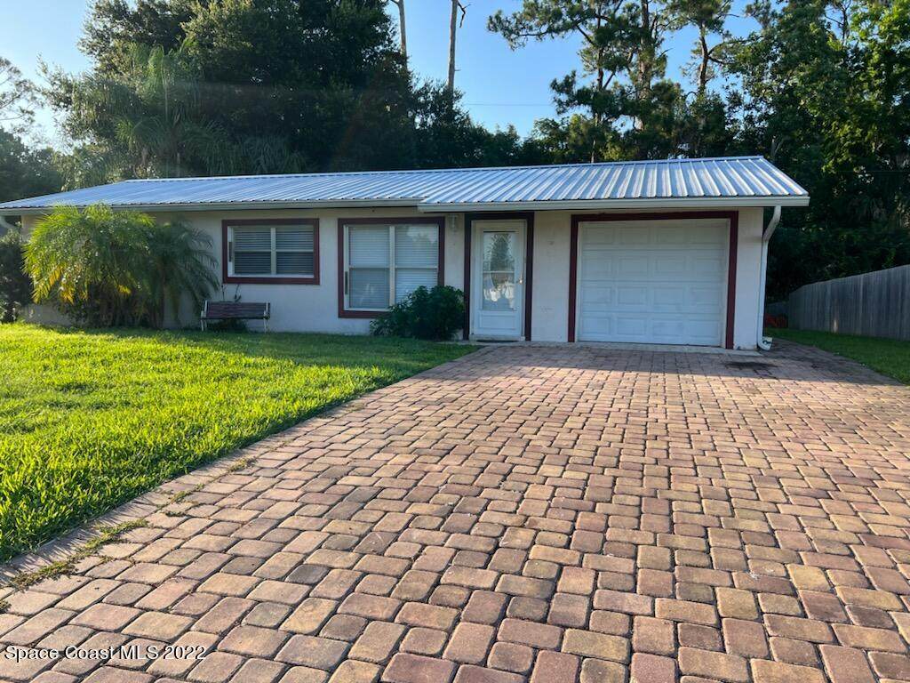 3100 Kirby Drive - Photo 1