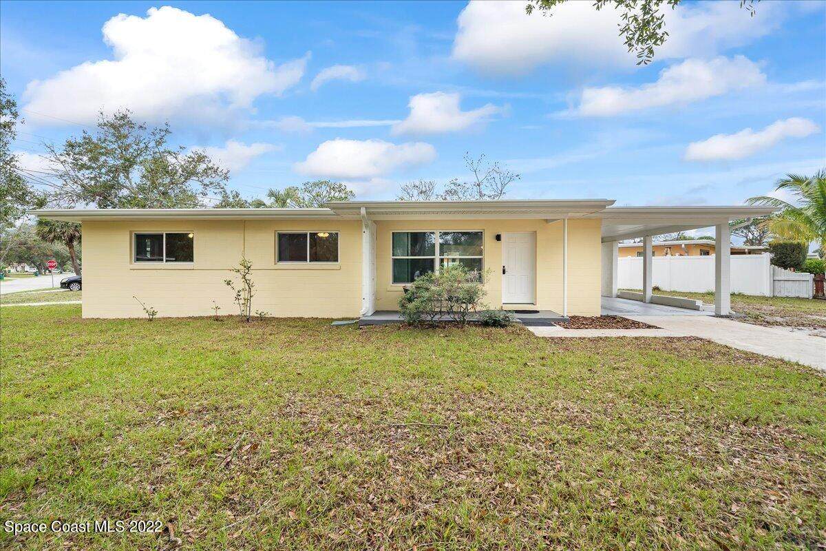 1501 Pineda Street - Photo 1