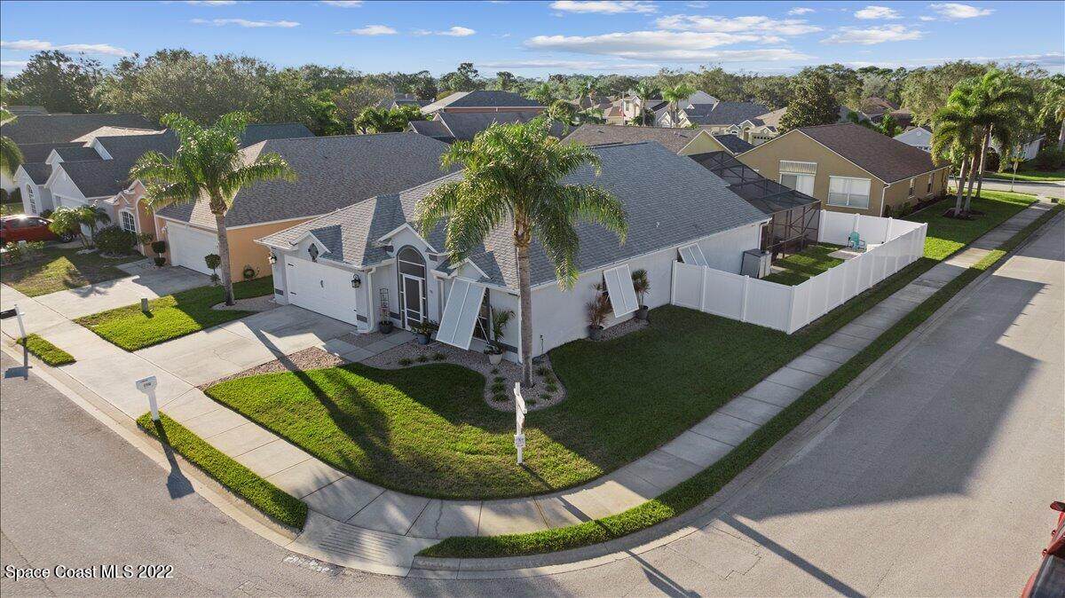 890 Shaw Circle - Photo 1