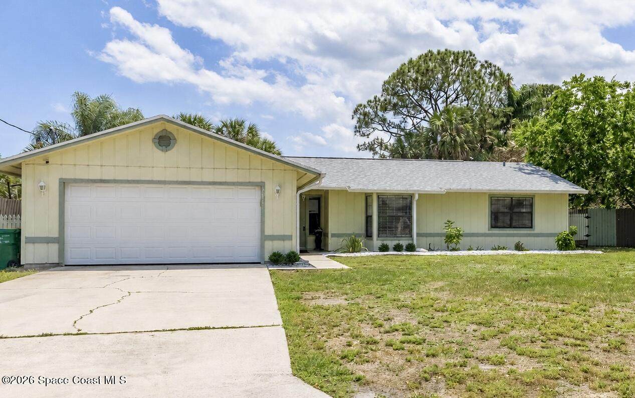 https://bt-photos.global.ssl.fastly.net/spacecoast/orig_boomver_3_1070808-2.jpg