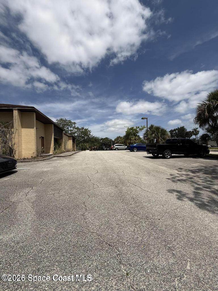 https://bt-photos.global.ssl.fastly.net/spacecoast/orig_boomver_3_1085866-2.jpg
