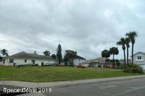 325 Corona Avenue - Photo 1