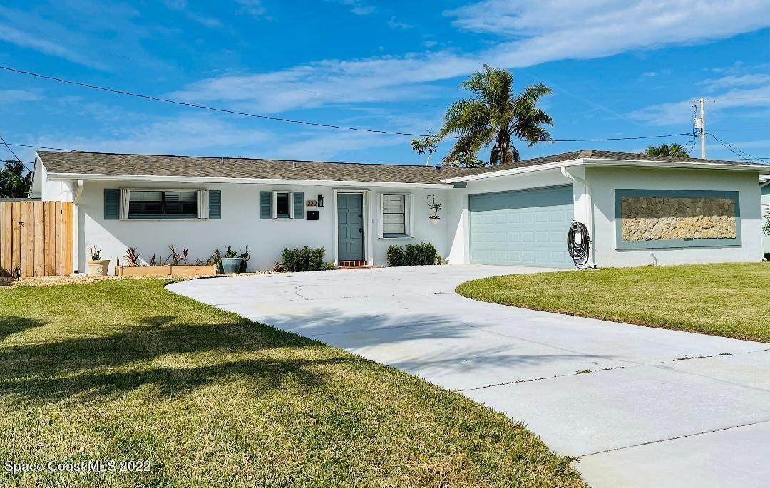 220 Carol Court - Photo 1