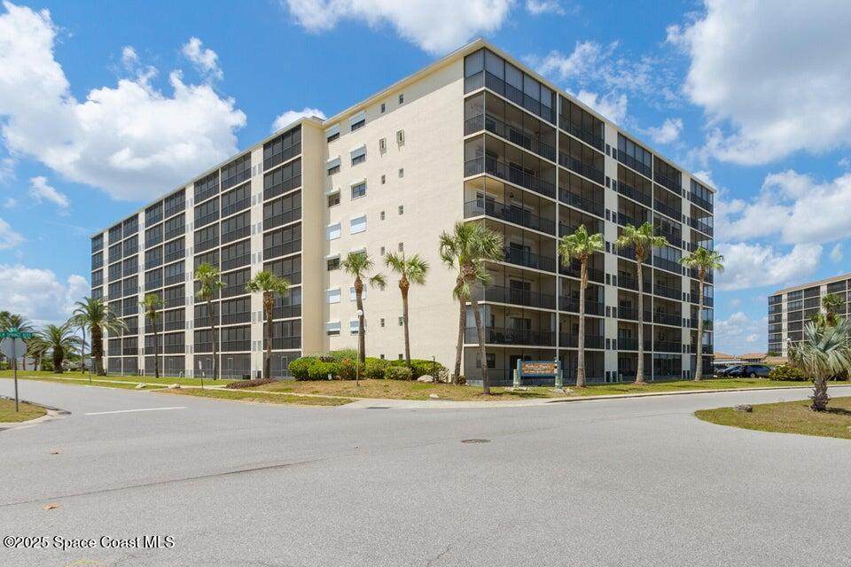 500 Palm Springs Boulevard - Photo 1