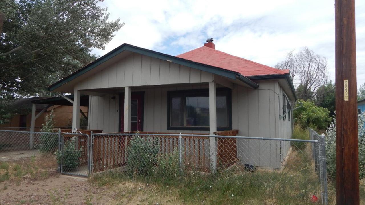 520 Welton Ave - Photo 1