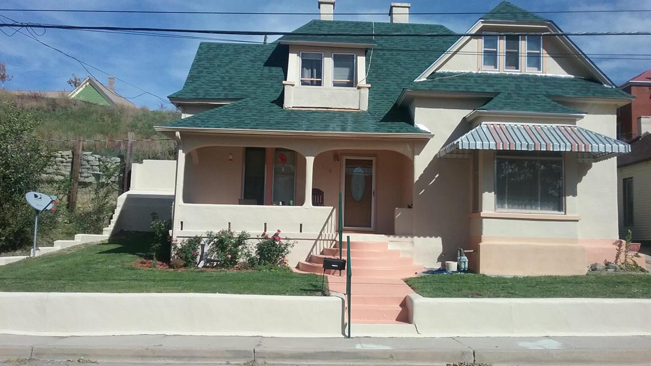 316 Commercial St - Photo 1
