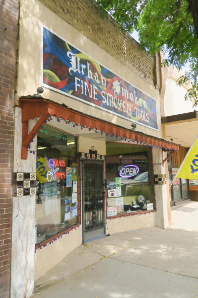 518 Main St - Photo 1
