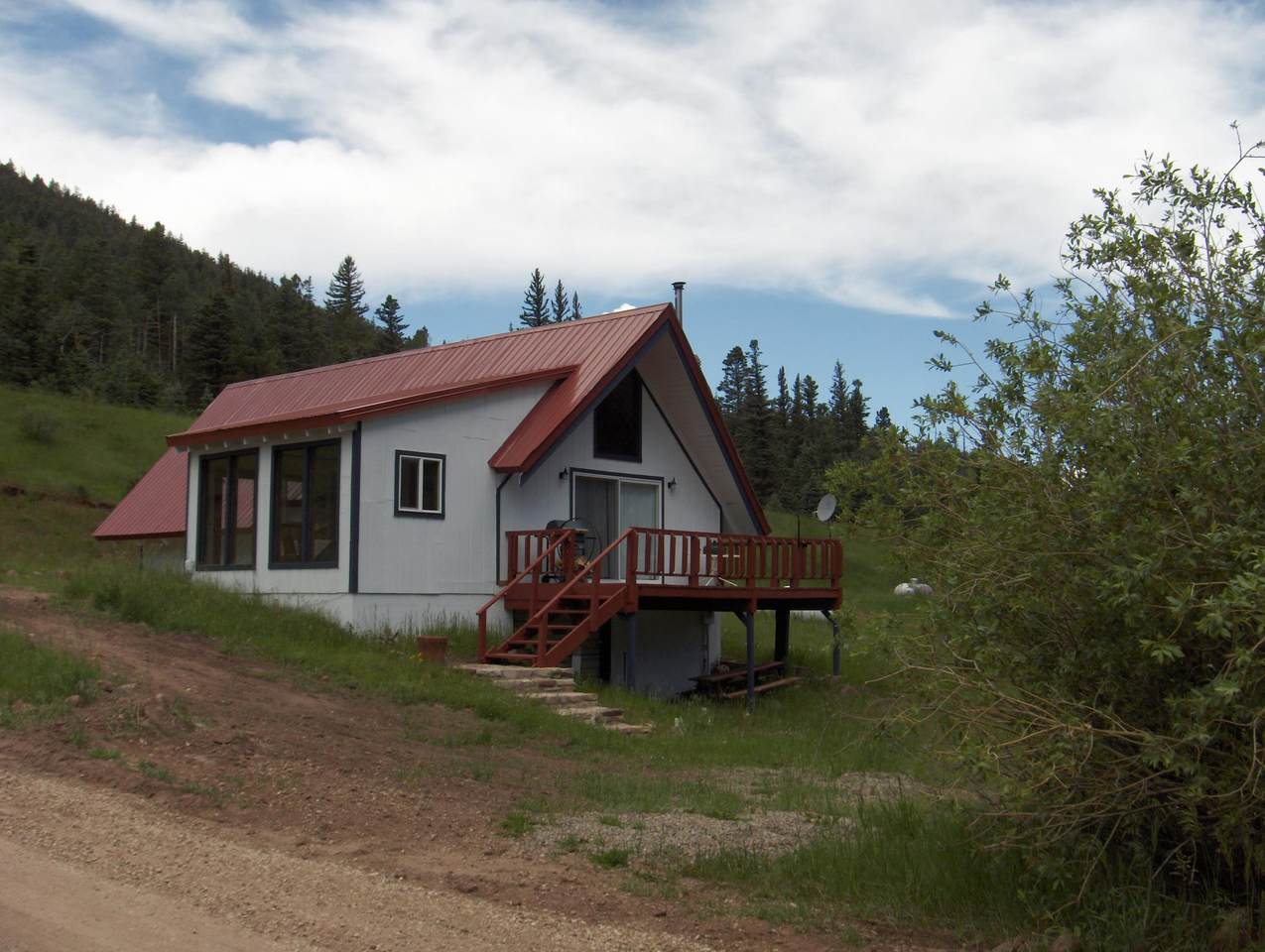 494 Meadow Rd - Photo 1