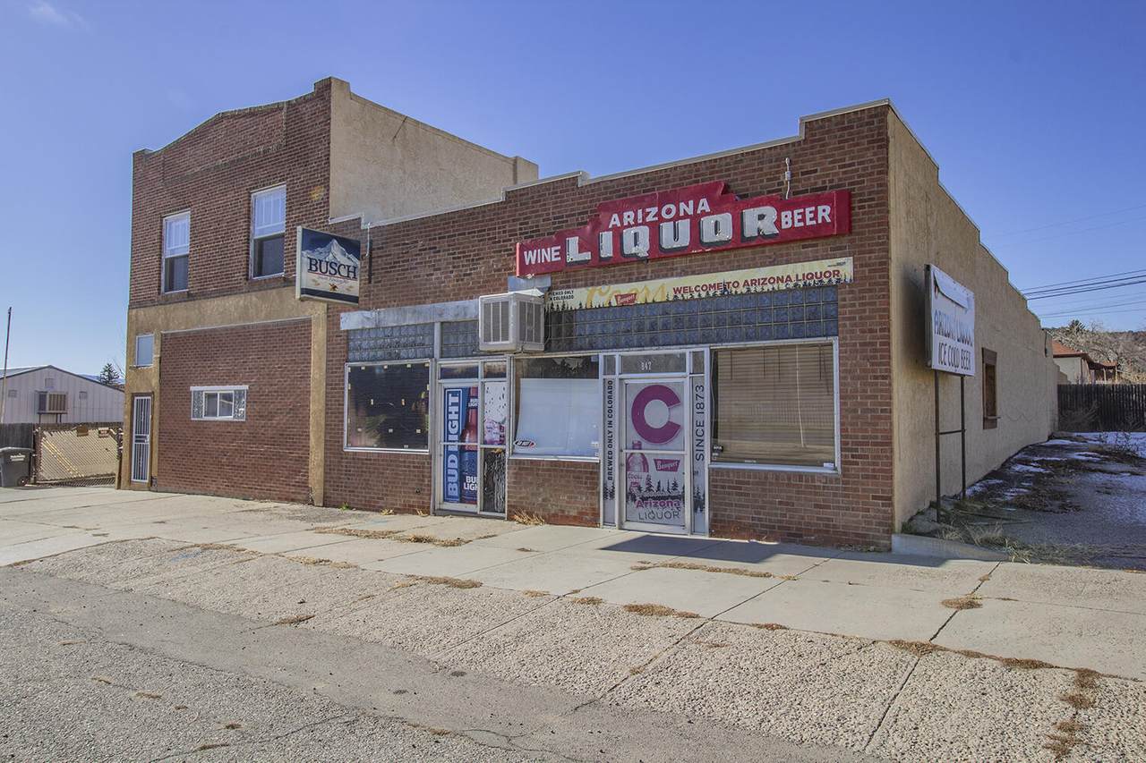847 Arizona Ave - Photo 1