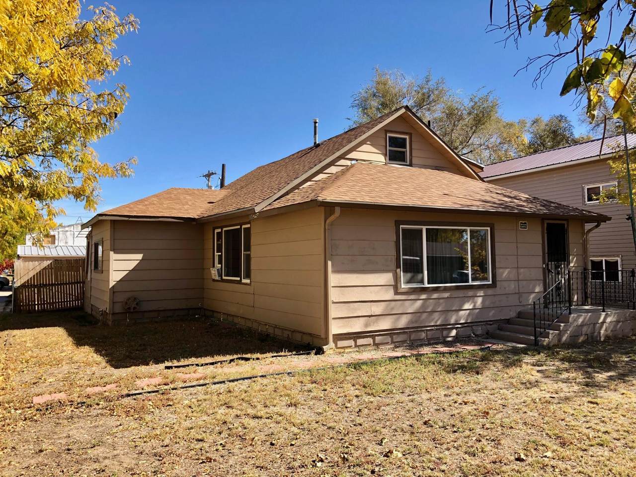 209 Gould Ave - Photo 1