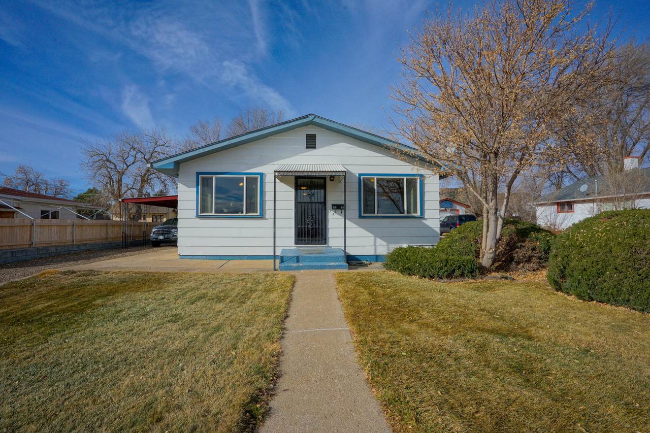 1413 Linden Avenue - Photo 1