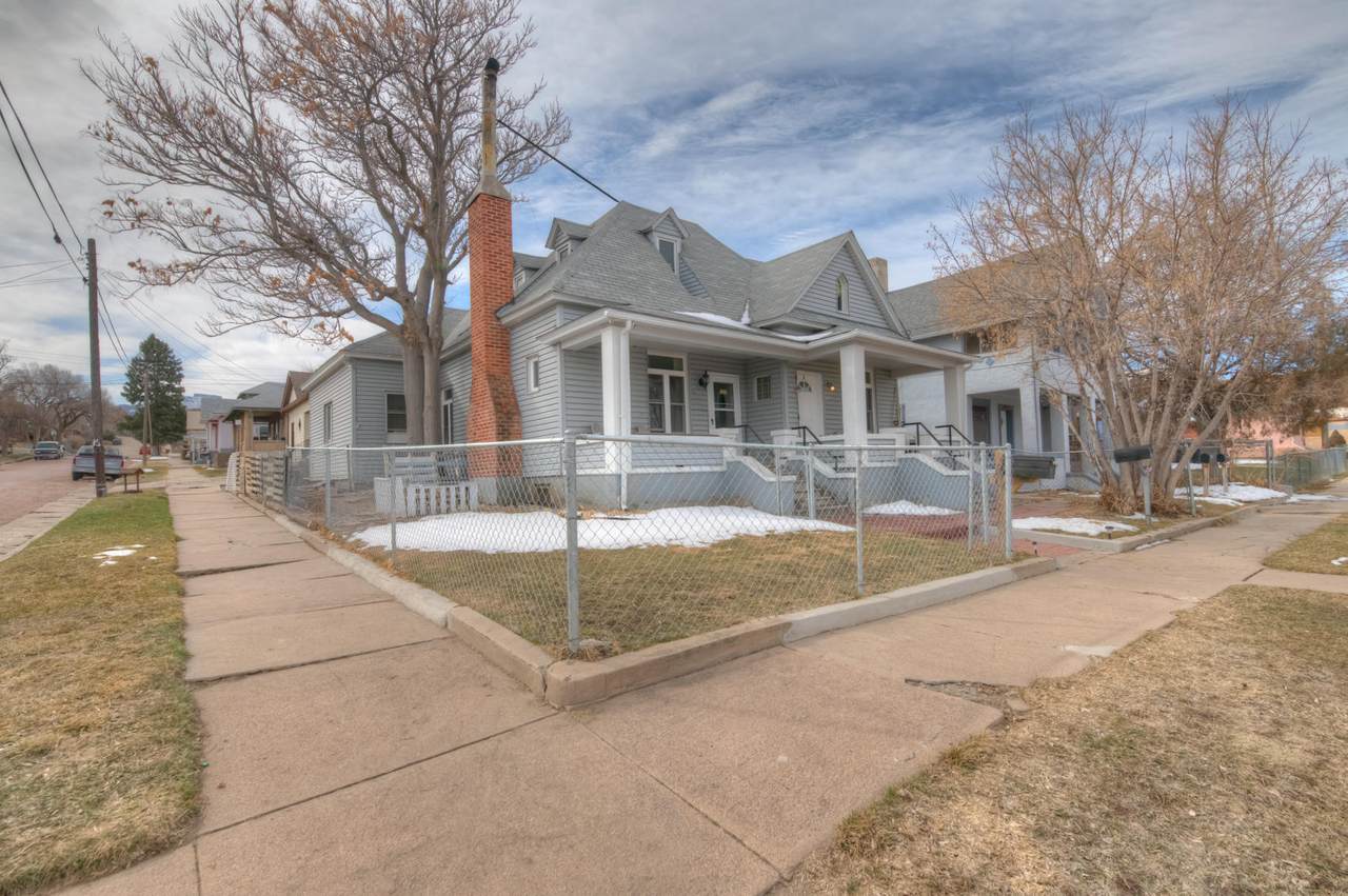 522 First & 522 1/2 St - Photo 1