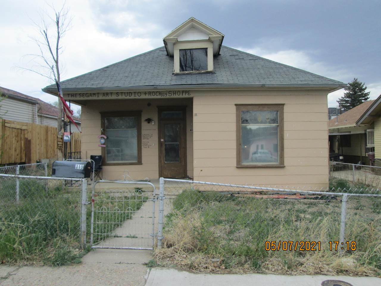 315 Johnson Ave - Photo 1