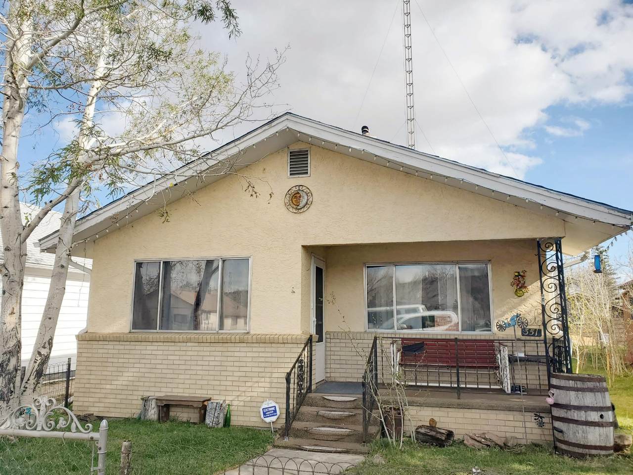 351 5th St - Photo 1