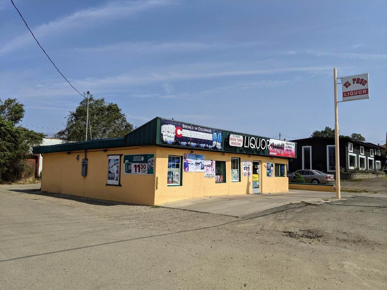 1101 Main St - Photo 1