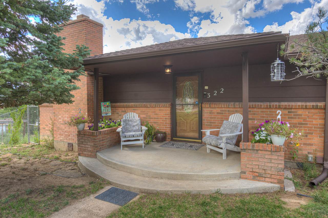 322 Elm St - Photo 1
