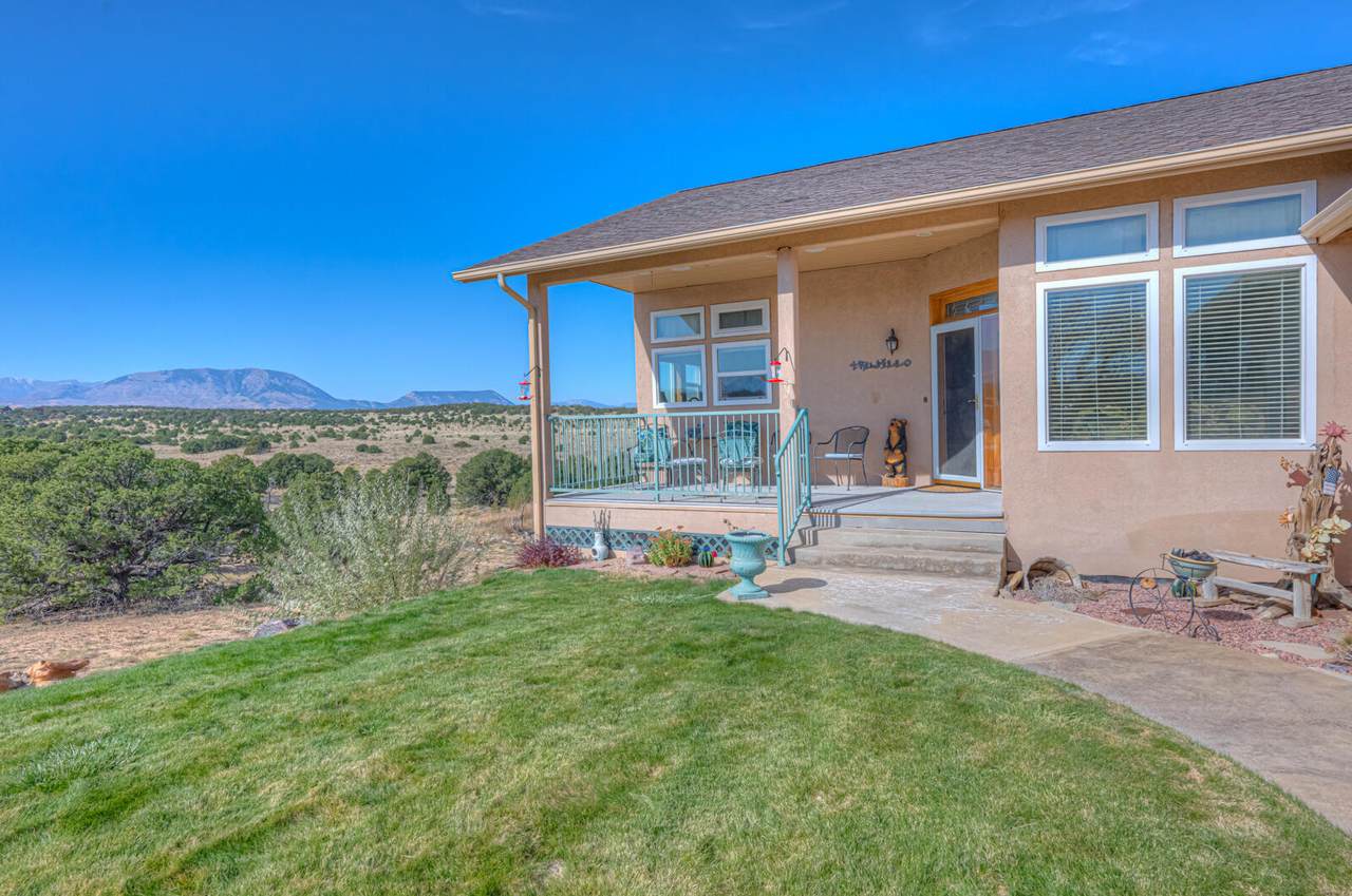 https://bt-photos.global.ssl.fastly.net/spanishpeaks/1280_boomver_1_24-1142-2.jpg