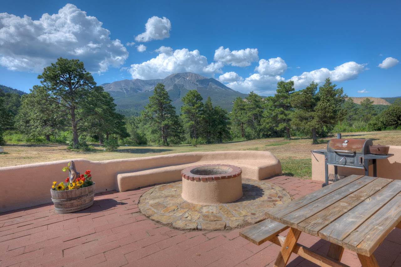 https://bt-photos.global.ssl.fastly.net/spanishpeaks/1280_boomver_1_24-691-2.jpg