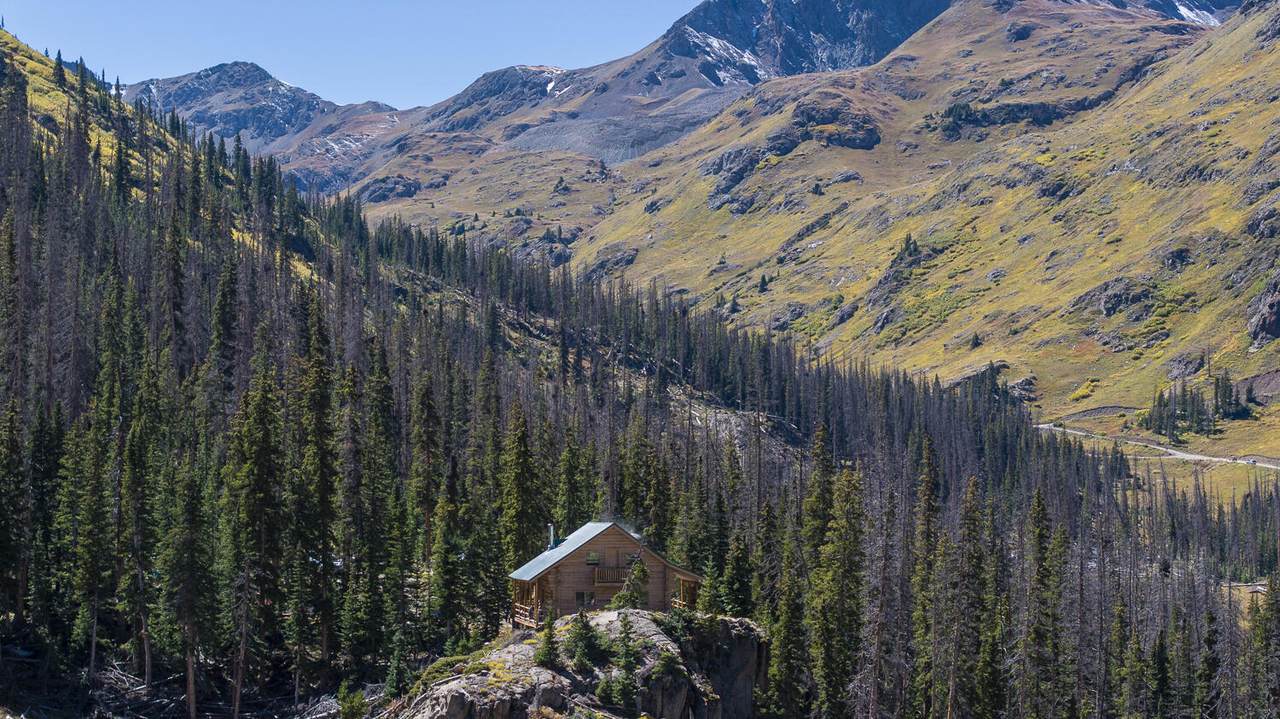 https://bt-photos.global.ssl.fastly.net/spanishpeaks/1280_boomver_1_24-993-2.jpg