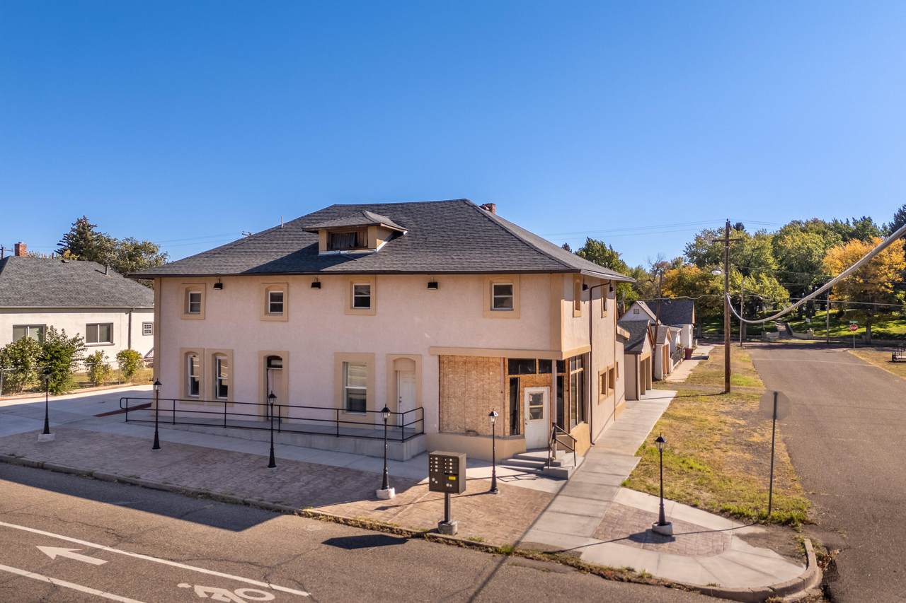 1000 Arizona Ave - Photo 1