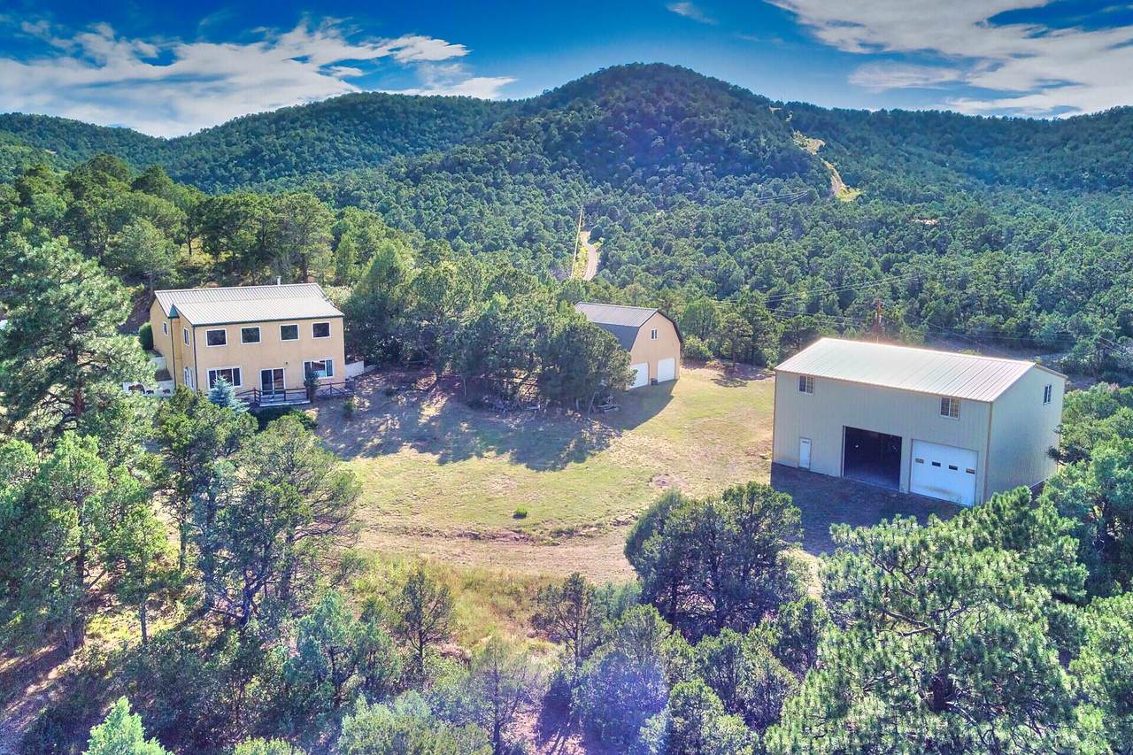 7000 Farview Valley Rd - Photo 1