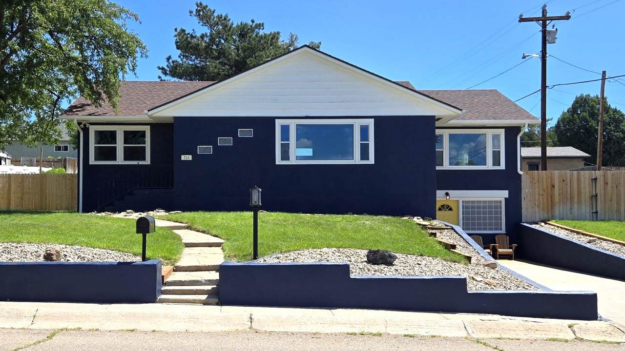 316 Hooper Ave - Photo 1