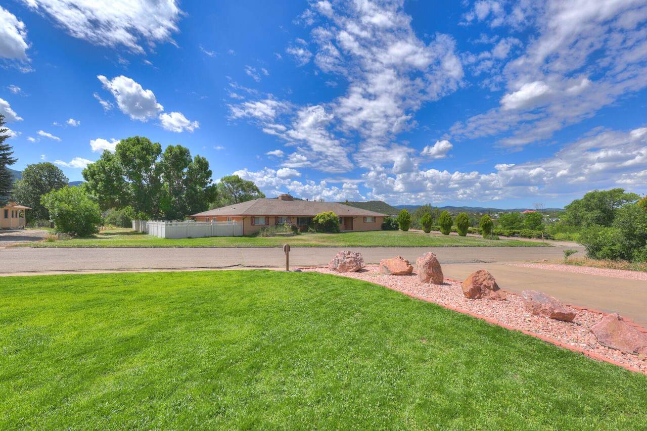 https://bt-photos.global.ssl.fastly.net/spanishpeaks/1280_boomver_1_25-754-2.jpg