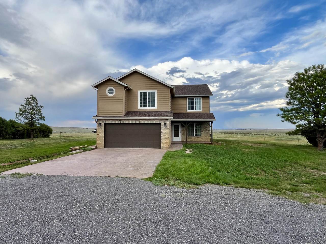 4022 Eagle Ranch Rd - Photo 1