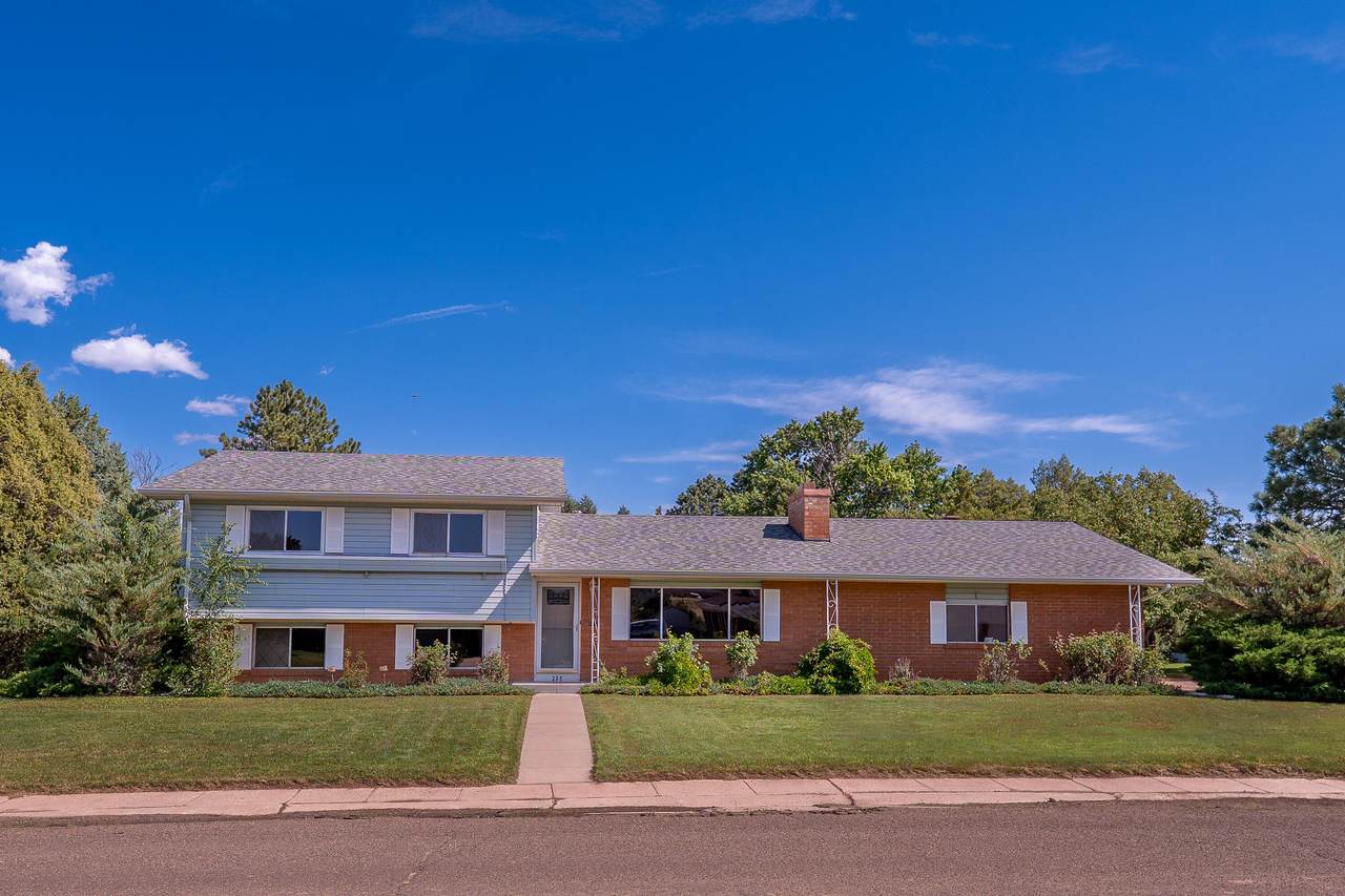 235 Nona Ave - Photo 1