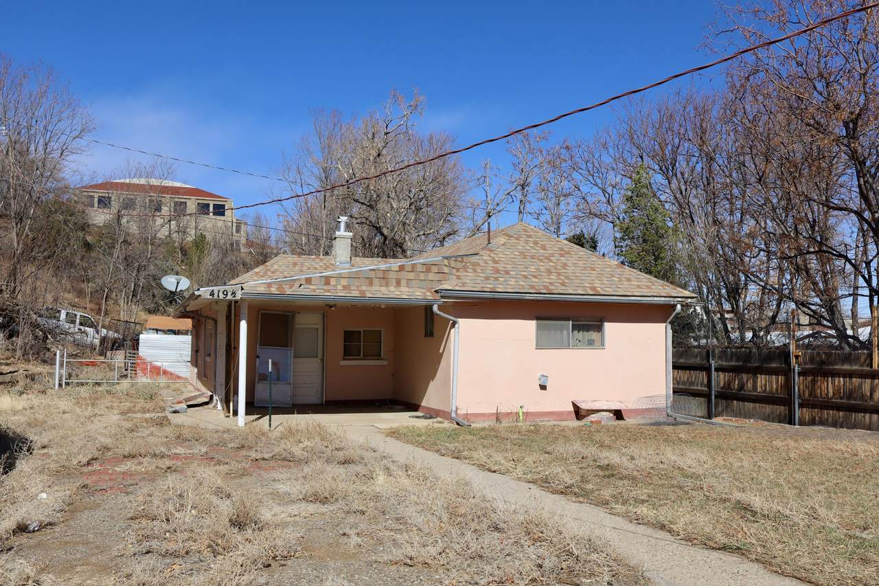 419.5 College St - Photo 1